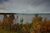 Jezero Ilmakkijärvi v rezervaci Ilmakkiaapa