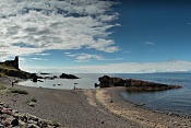 Hrad Dunure Castle (*13.stol., klan Kennedy), Skotsko