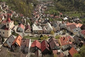Město Štramberk z hradní věže Trúba